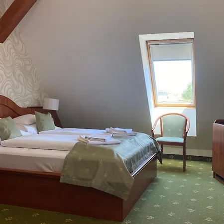 Hotel Toldi Fogado 4*