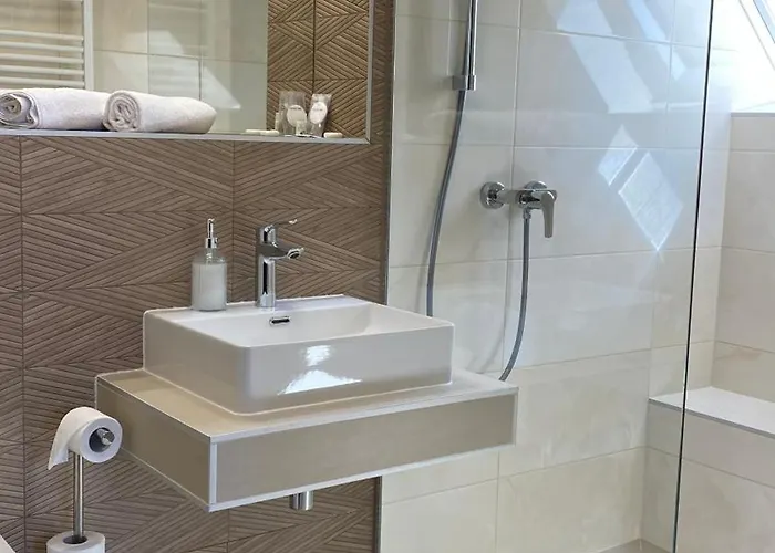 Toldi Fogado Otel Tokaj