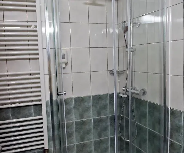 Toldi Fogado Otel 4*